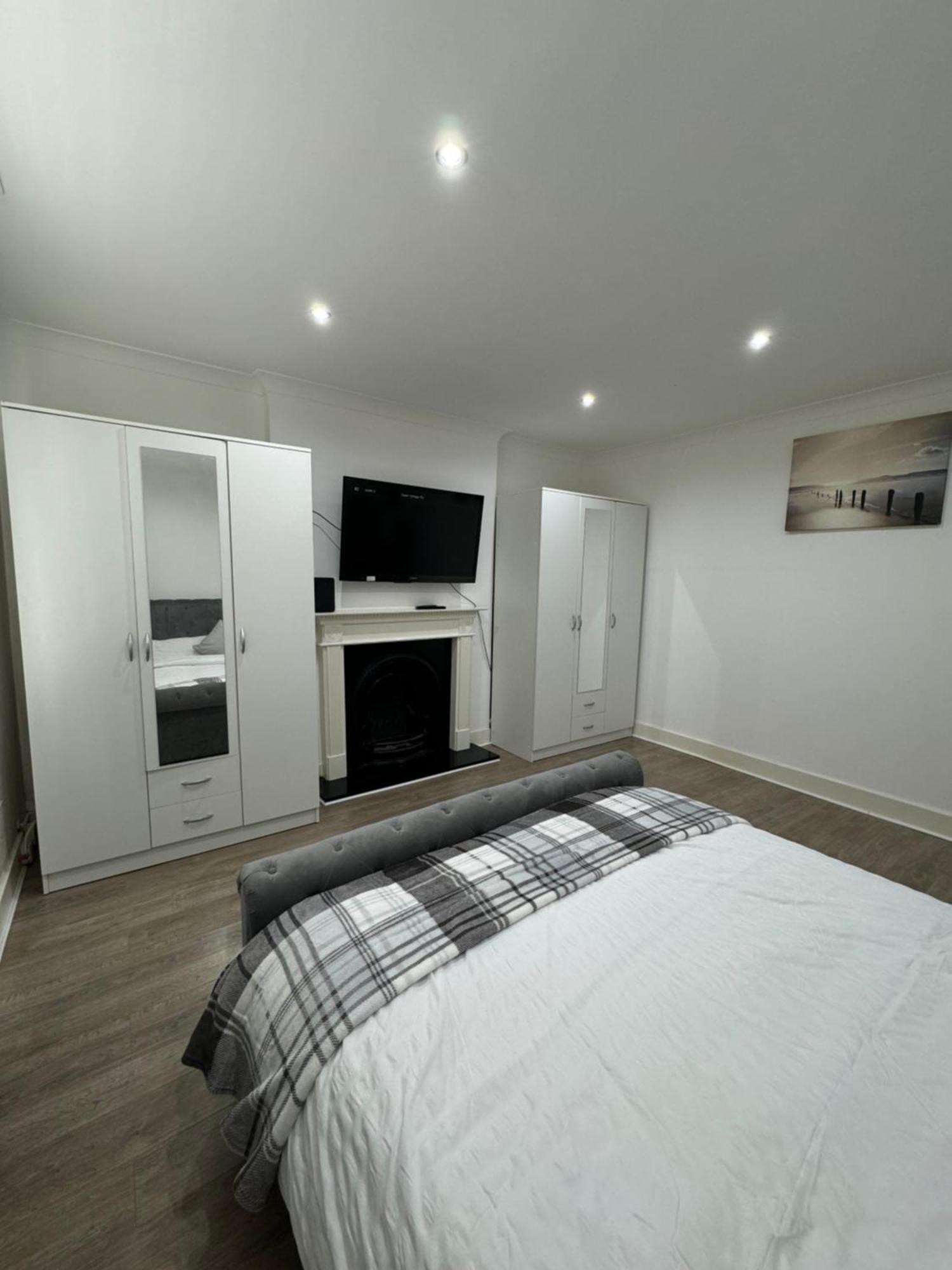 Manor Court 1 Apartment London Luaran gambar